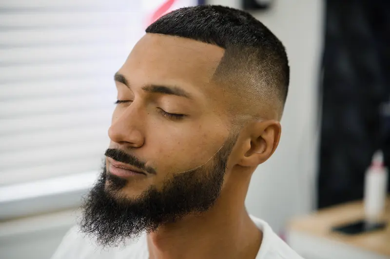 Clean skin fade by Deluxe Kutz